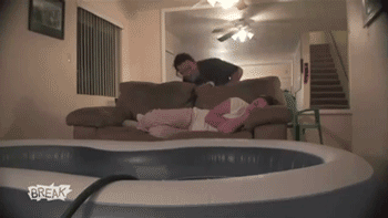 Y19ZOQZ.gif
