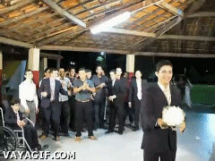 Wv9aYAG.gif